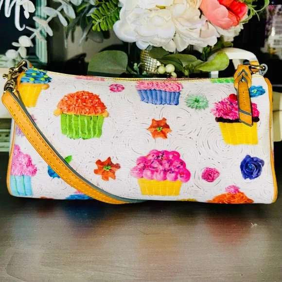 Dooney & Bourke Colorful Cupcake Barrel Bag white & tan leather silver EUC - Picture 5 of 16